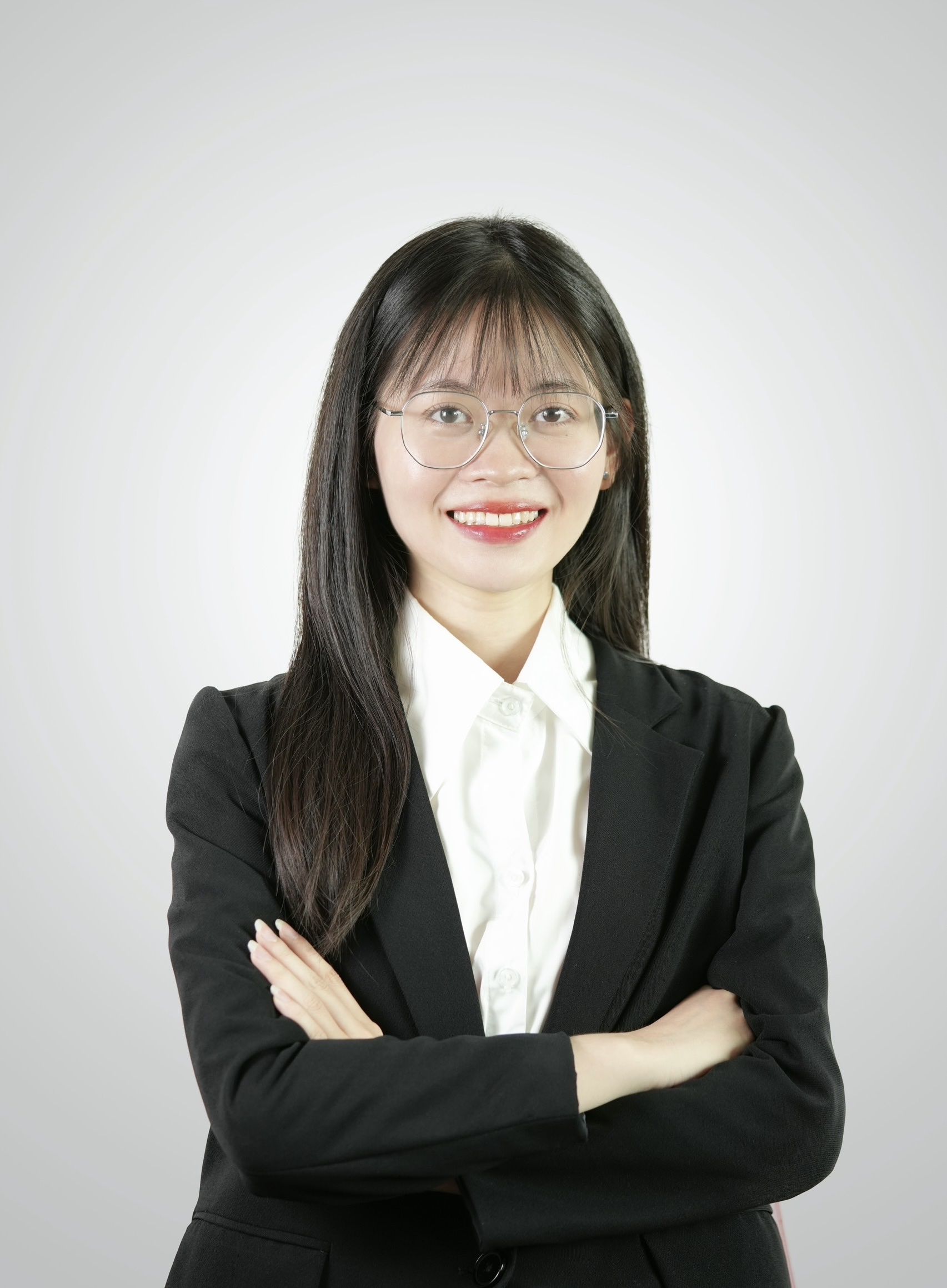 Bà Nguyễn Thị Thu Hà
